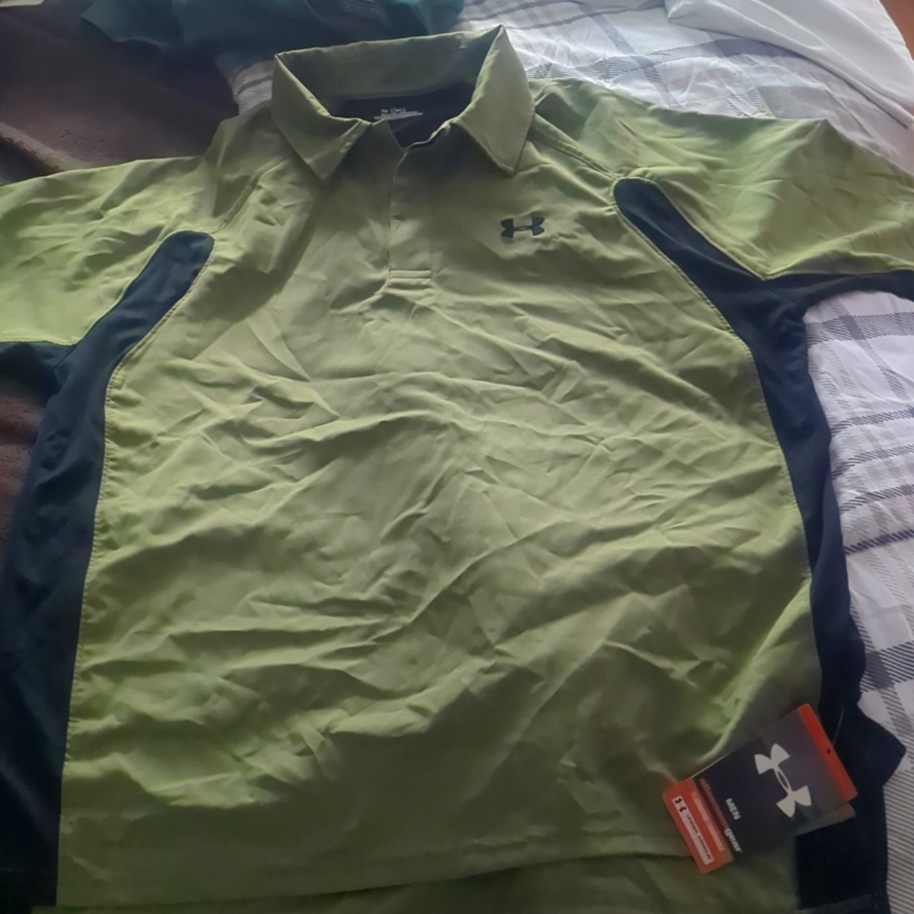 NWT MEN UNDER ARMOUR SHORT SLEEVE POLO SHIRT